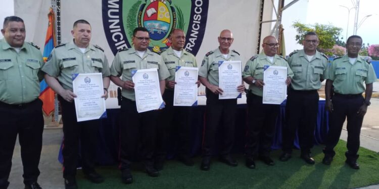 Alcaldía de San Francisco celebró el 28 aniversario de la creación de Polisur