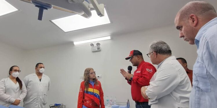 Ministra de Salud celebra en el Zulia el vigésimo primer aniversario de la Misión Barrio Adentro