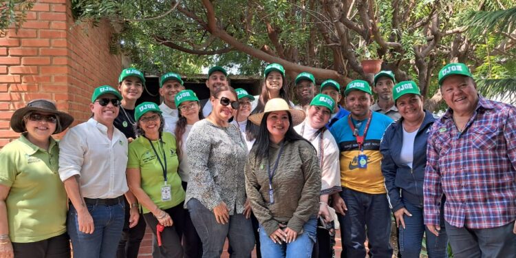 Universidad Dr. José Gregorio Hernández instala Vitrina Forestal y juramenta brigada ambientalista