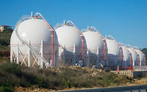 Presidente Bernardo Arevalo anuncia la construcción de una de las plantas de gas más grandes de Latinoamerica