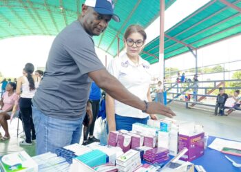 En Sucre realizan jornada médica integral para adultos mayores
