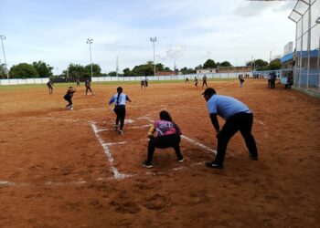 Los Juegos Deportivos de Polisur avanzan a semifinales y finales