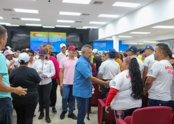 Corpozulia y Movimiento Somos Venezuela trazan rutas para seguir atendiendo a más de 3.000 comunidades del Zulia