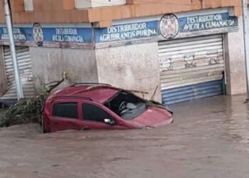 Emergencia en Cumanacoa estiman pérdida de 70% de la mercancía en los negocios