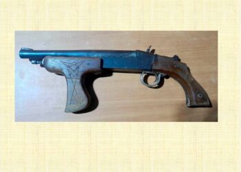 Polisur detiene dos sujetos por agresión en una riña e incautación de arma de fuego