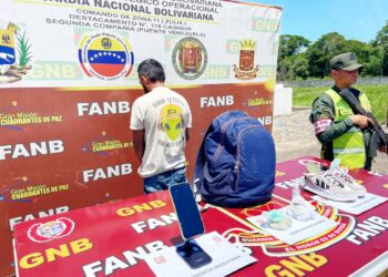 En el Municipio Catatumbo específicamente en el PAC “Puente Venezuela” la GNB aprehendió a un distribuidor de drogas