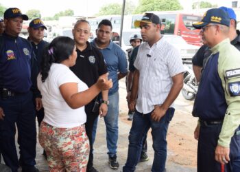 Polisur se suma al Operativo Humo Negro y Rastrillo, para el desalojo de cauchos y escombros de las vías públicas