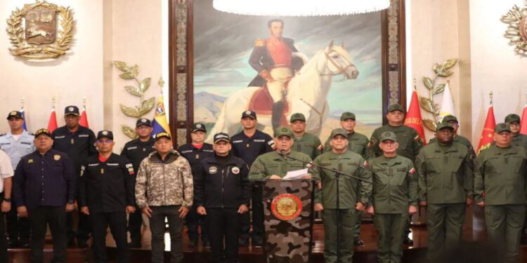 FANB y cuerpos policiales expresaron lealtad a su comandante en jefe