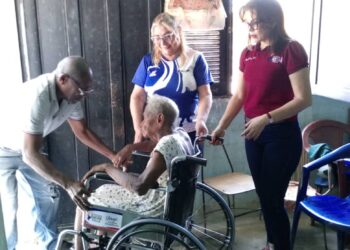 Alcaldía de Sucre favorece a 50 pacientes con equipos ortopédicos