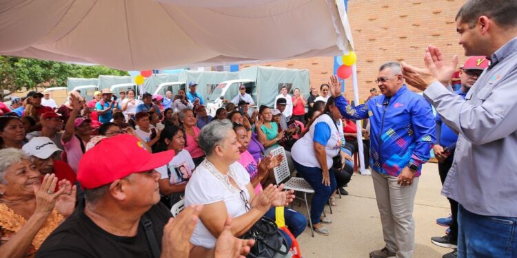 Empoderamiento para el pueblo | Plan de Bodegas Populares Comunales atenderá a más de 300 comerciantes en el Zulia