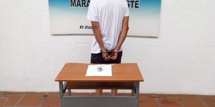 Cpbez arrestó a dos sujetos con drogas en Maracaibo