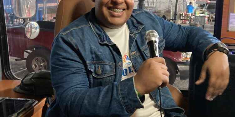 Javier Bertel JR: El polifacético personaje de los eventos en Maracaibo