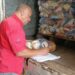 MPPE inicia en el Zulia entrega de combo alimentario a docentes