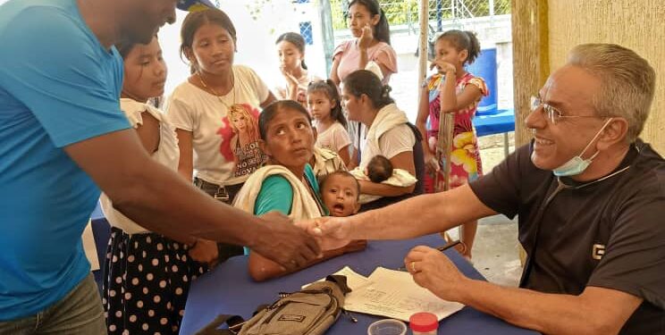 Jornada médica integral atendió a unos 320 habitantes de El Pino en Sucre
