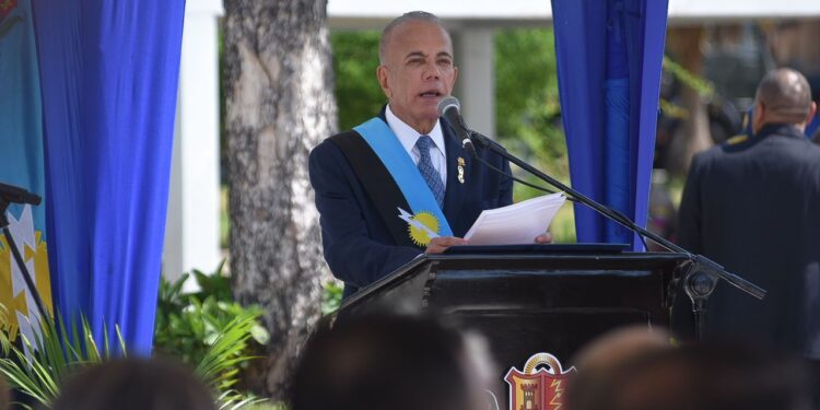 Rosales: “Reivindico al Zulia como tierra de paz que lucha por volver a ser la región más pujante de Venezuela”
