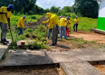 Gobernación del Zulia inicia Jornada de saneamiento en la E.B.E. Luis Aparicio Montiel en el municipio Jesús Enrique Lossada