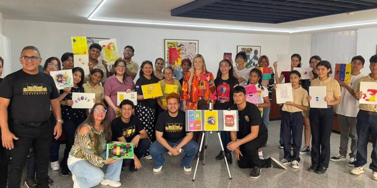 El Pop Art llena de color y emoción el Centro de Arte de Maracaibo Lía Bermúdez