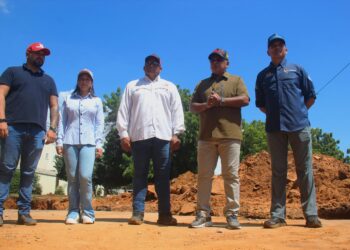 Inspeccionan trabajos de rehabilitación en la socavación del pavimento de dos importante arterias viales de Maracaibo