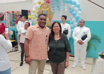 La réplica virgen del rosario de chiquinquira visito el hospital Adolfo pons…..