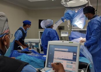Continúa jornada de implantaciones de marcapasos en el Sahum