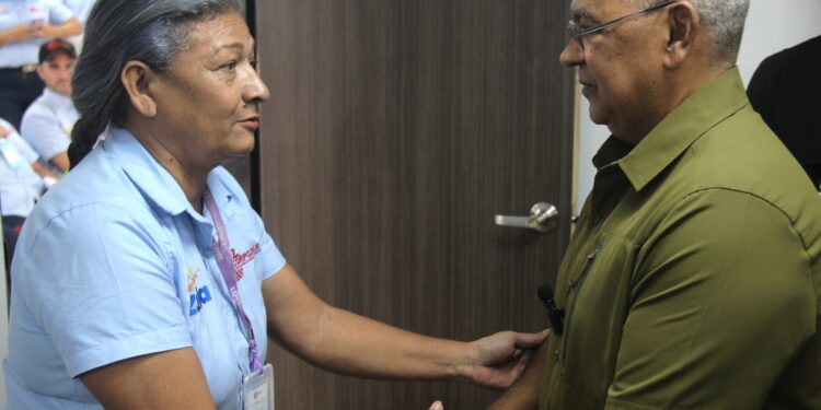 Corpozulia habilita oficina para brindar atención social al pueblo