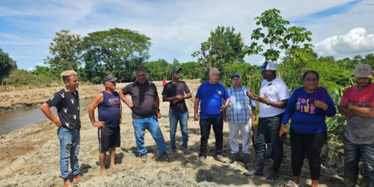 En Sucre avanzan trabajos de canalización del Río Chirurí en Boscán