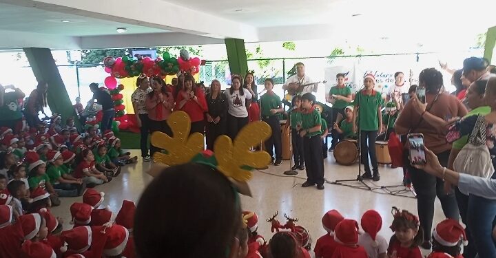 la fundación niños zuliano enciende la navidad….