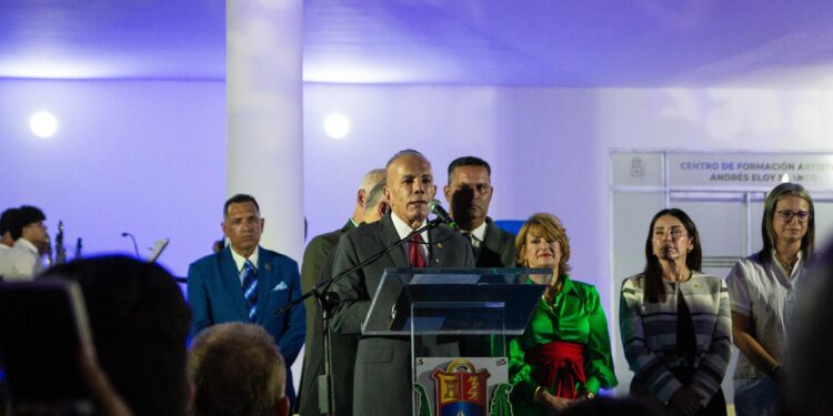 TOTALMENTE MODERNIZADARosales inaugura la sede de la Secretaría de Cultura y Centro de Formación Artística del Zulia