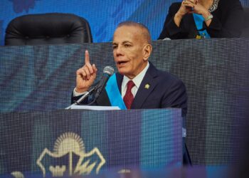 El gobernador manuel rosales realizo su informe de gestión 2024