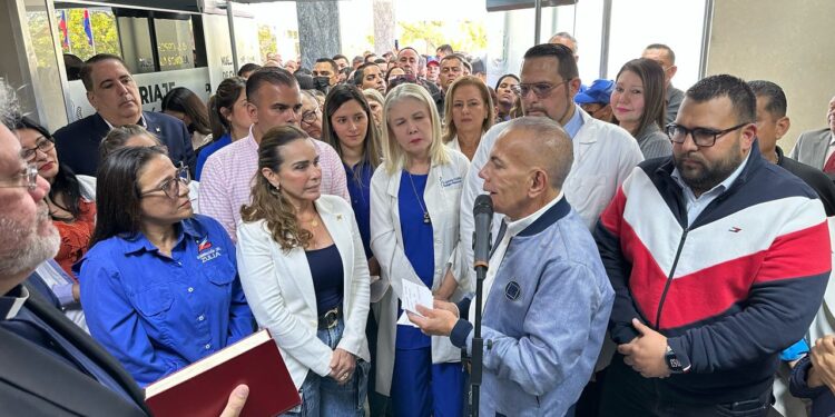 La Gobernación del Zulia inaugura emergencias pediátricas y adultos, rayos X, pabellón y neonatología del hospital Chiquinquirá