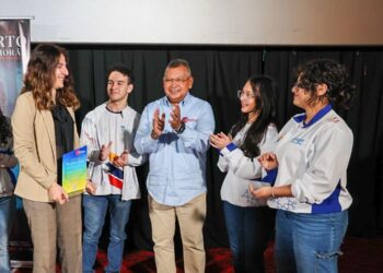 Enaltecen al científico zuliano Dr. Humberto Fernández Morán con la película “Ciencia para la Vida”