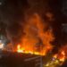 Reportan un incendio de gran magnitud en Las Mercedes, estado Miranda en una construcción de la zona.