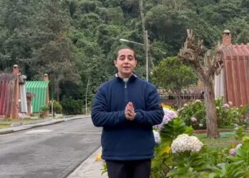 UN INSTANTE CON DIOS