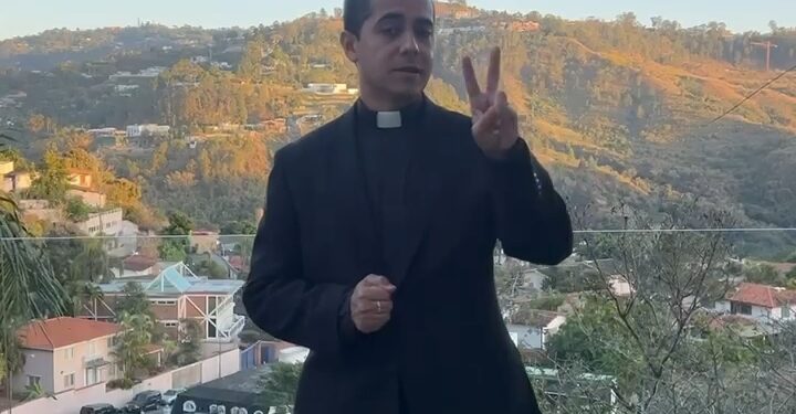 Un Instantes con Dios