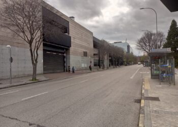 Madrid se queda sola: los madrileños aprovechan el puente de Semana Santa para salir de la ciudad