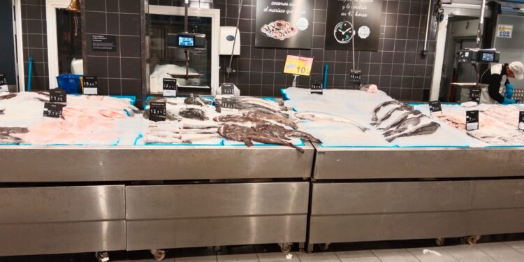 El pescado fue el protagonista en los mercados esta Semana Santa
