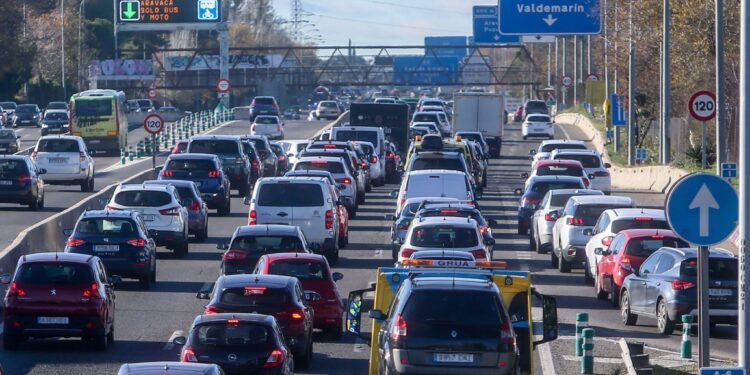 Retenciones marcan el regreso a Madrid tras el puente de Semana Santa