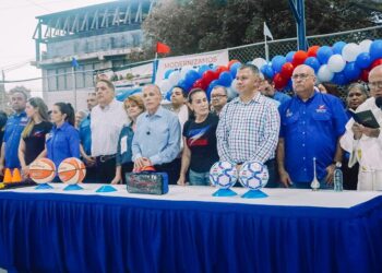 Gobernador Rosales inauguró la Cancha de Usos Múltiples “Andrés Eloy Blanco”