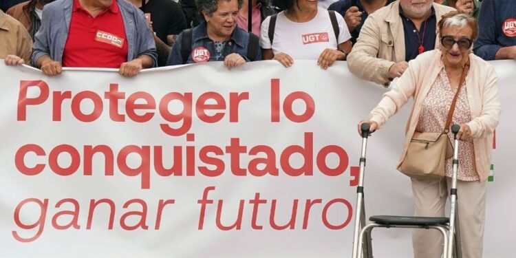 1 de Mayo en Madrid: movilización masiva y cortes de tráfico en el centro