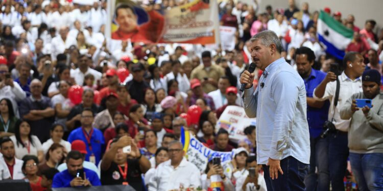 Trabajadores del sector sanitario del Zulia declaran al candidato Luis Caldera el próximo Gobernador de la Salud
