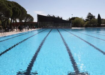 Las piscinas públicas de Madrid abren desde hoy, adelantándose al verano