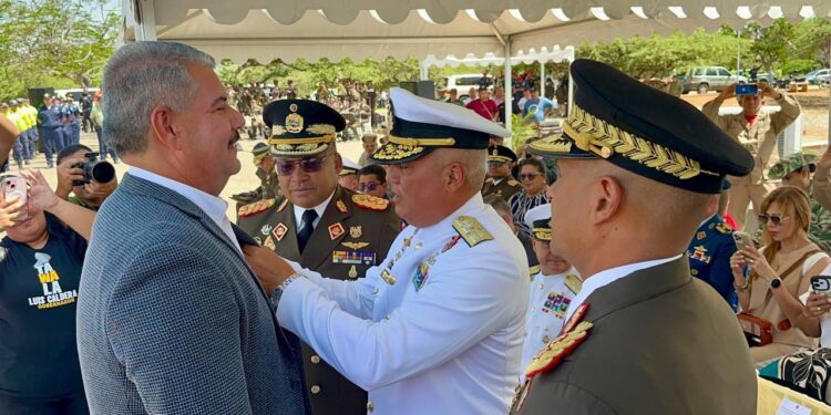 Armada Bolivariana conmemora en el Zulia los 202 años del Forzamiento de la Barra