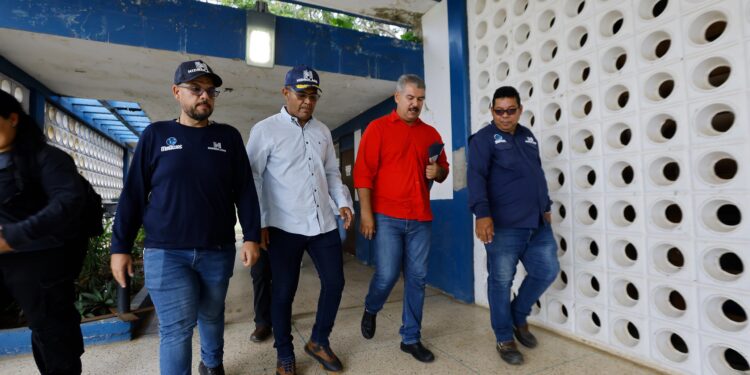 Plan de Agua 2025 lanza el gobernador Luis Caldera desde Planta C