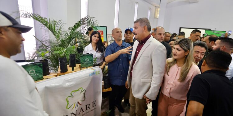 En Fiesta Zuliana del Café el gobernador Caldera anuncia la instalación de la mesa de caficultura regional