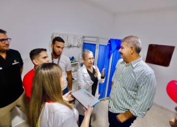 Plan Cayapa de la Salud reactiva tomógrafo del CAT de San Jacinto