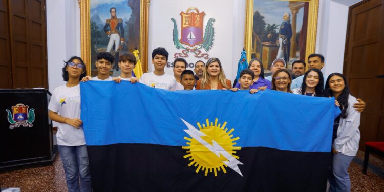 Gobernación abandera a jóvenes que representarán al Zulia en 1era Olimpíada Venezolana de Astronomía