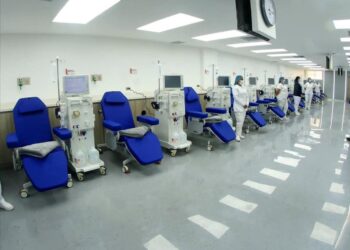 Plan Cayapa de la Salud llega a Mara con la instalación de equipos para Unidad de Diálisis