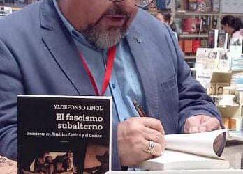En la Filven 2025Yldefonso Finol presentó su libro El Fascismo subalterno