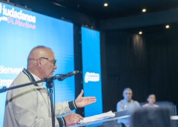 Más de 300 empresarios respaldan a Di Martino