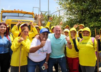 Más de 500 toneladas de basura han recolectado cuadrillas del alcalde electo Di Martino
